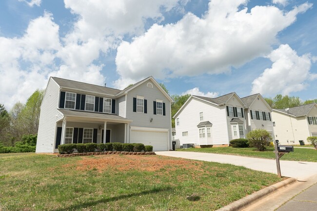 Photo - Spacious beautiful 4 bedroom 2.5 bath home  In Greensboro with an office/upstairs loft/ sunroom/ ...