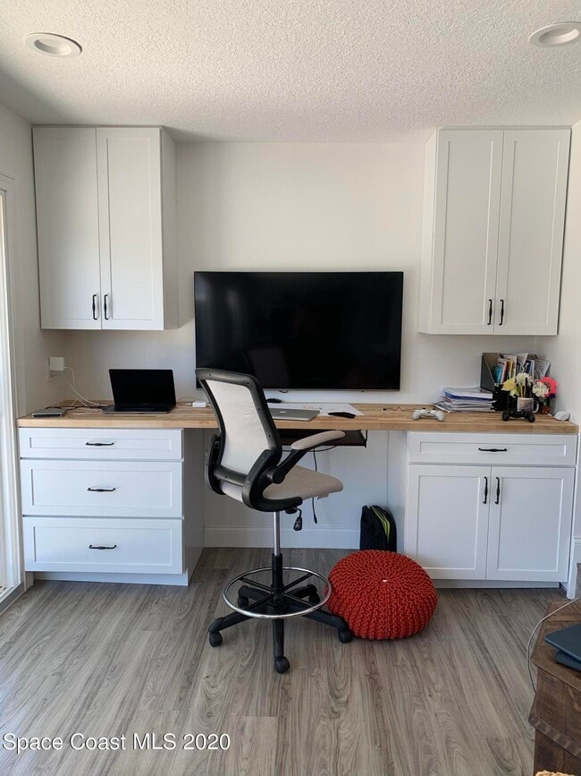 Photo - 120 Maple Dr