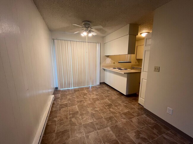 Photo - LOVELY DUPLEX HOME IN BEAUTIFUL SANDY, OR!! Unit #16