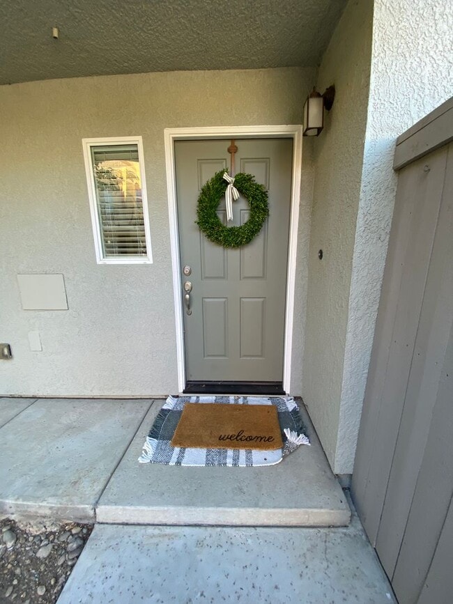 Photo - Contemporary 3 Bedroom Capital Village Tow...