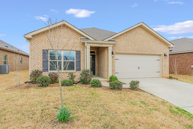 Photo - 113 Fourstar Ln