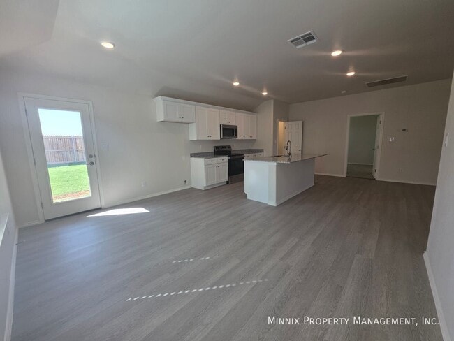 1324 Hogback Wy