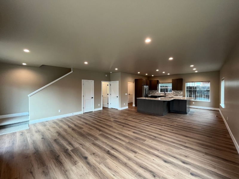 Photo - 1404 NW Kingston Ave