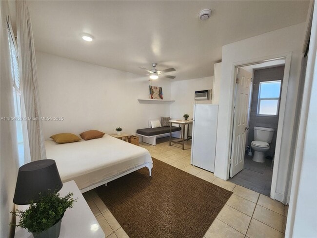 Photo - 315 Walnut St Unit 2