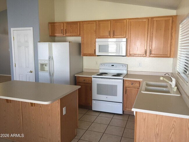 Photo - 12710 W Earll Dr