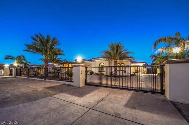 Photo - 2780 El Camino Rd