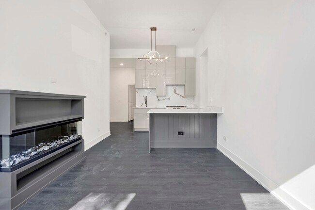 Photo - 1814 S Throop St Casa