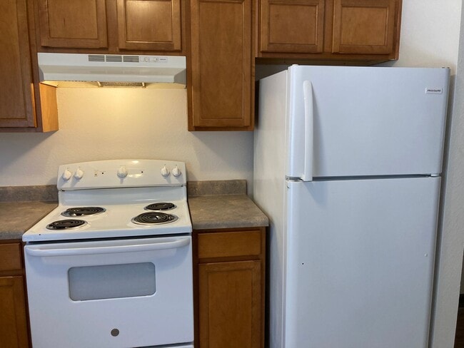 Photo - 1729 Louise Dr SE Unit A