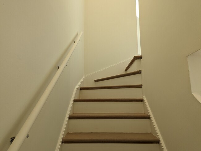 Photo - 939 W Grace St