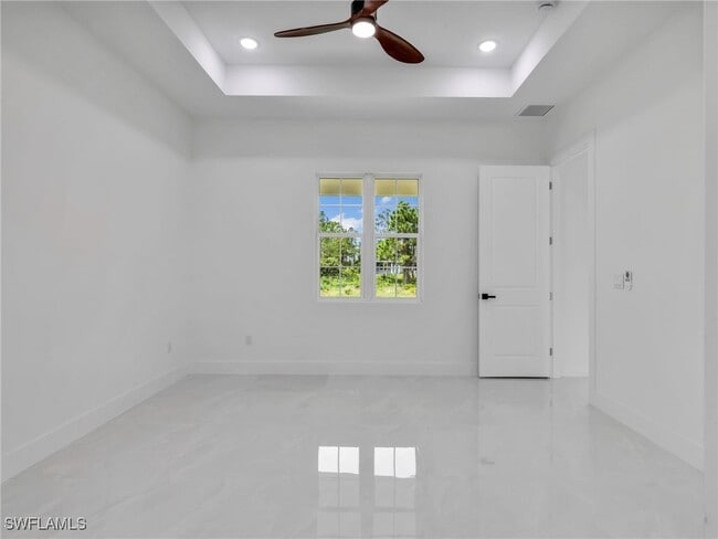 Building Photo - 417 Fitch Ave