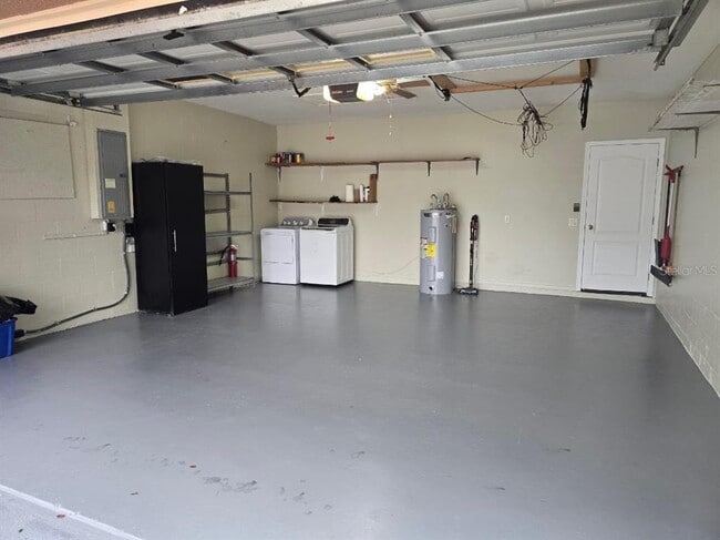 Photo - 18002 Birdwater Dr