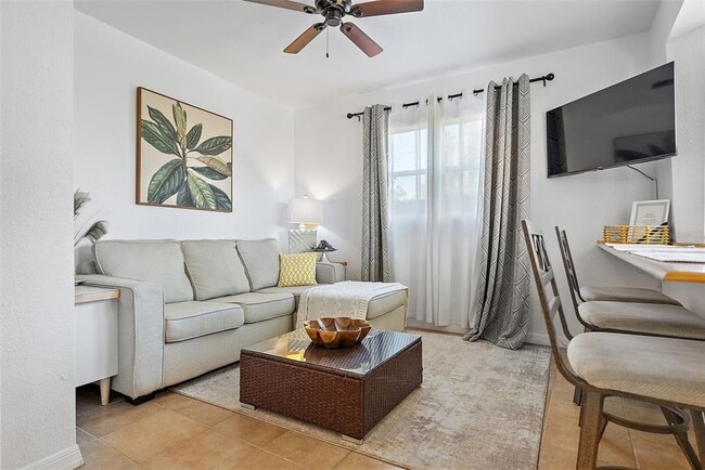 Photo - 2810 2nd Ave S