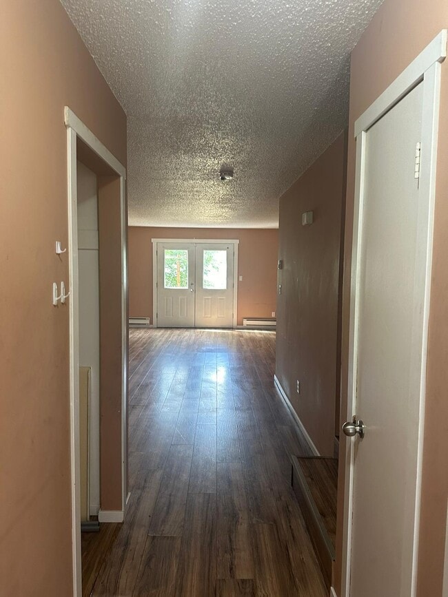 Photo - 2223 Oak St