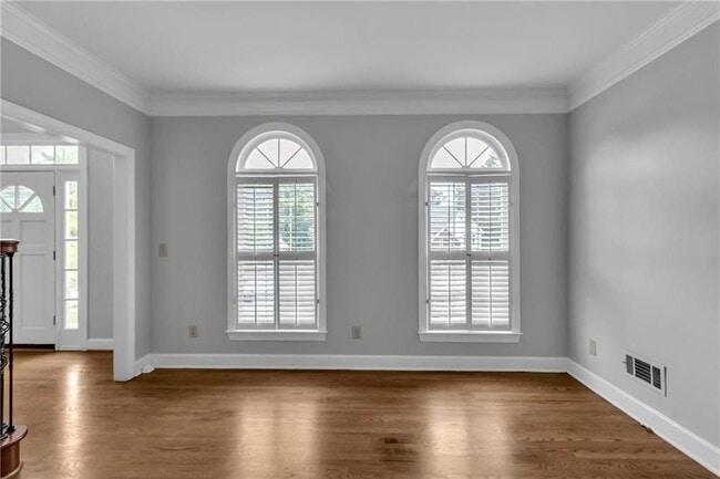 Photo - 1085 Castle Pointe Ln