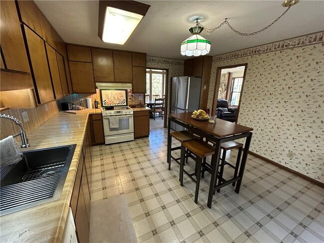 Photo - 2716 Peachtree Walk