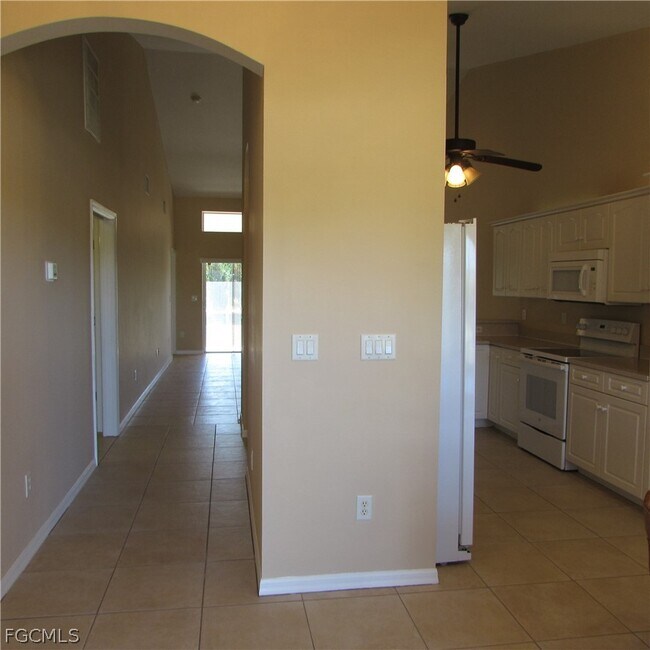 Photo - 5773 Marina Rd