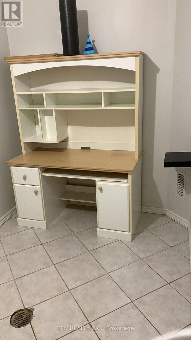 Photo - 149 Cedric Ave