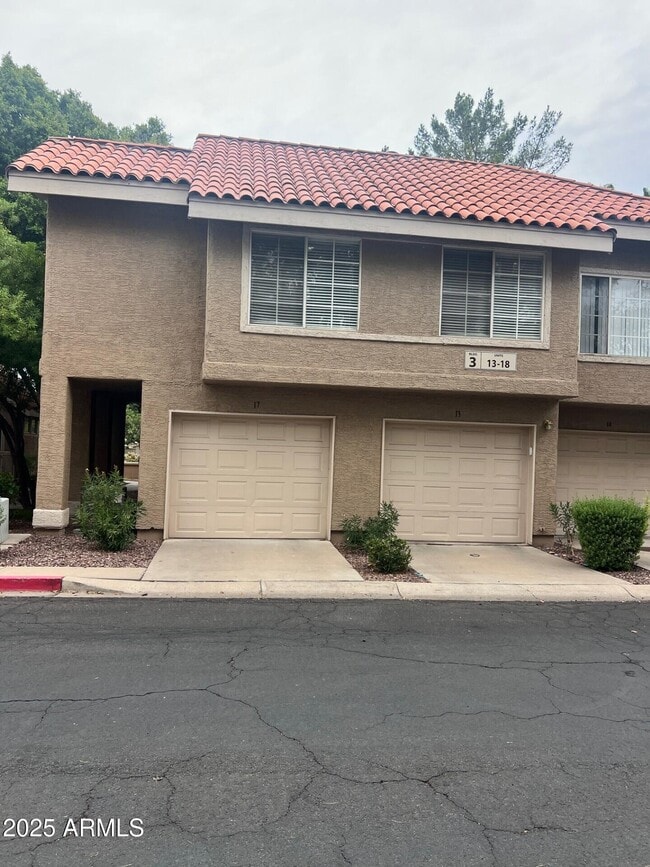 Building Photo - 1633 E Lakeside Dr Unit 17 Rental