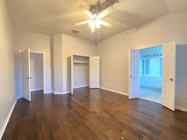 Photo - 18631 Mosshill Estates Ln