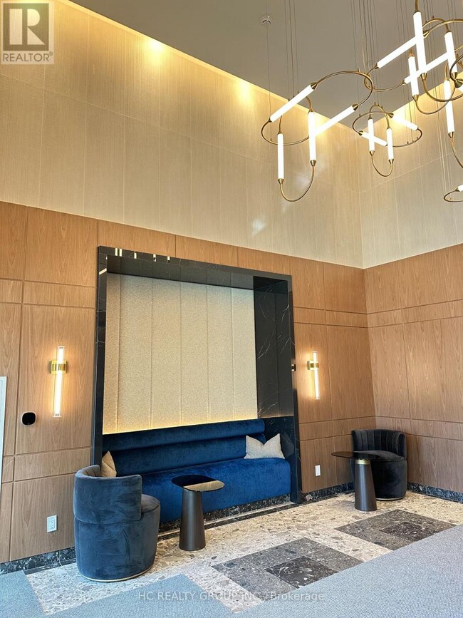 Photo - 6 Greenbriar Rd Unit 916