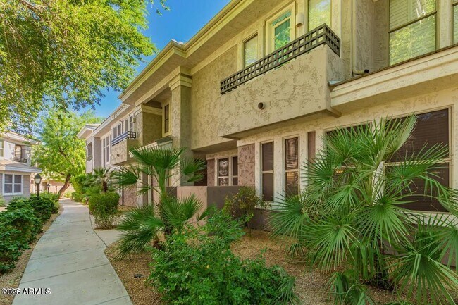 Photo - 15221 N Clubgate Dr Unit 1121