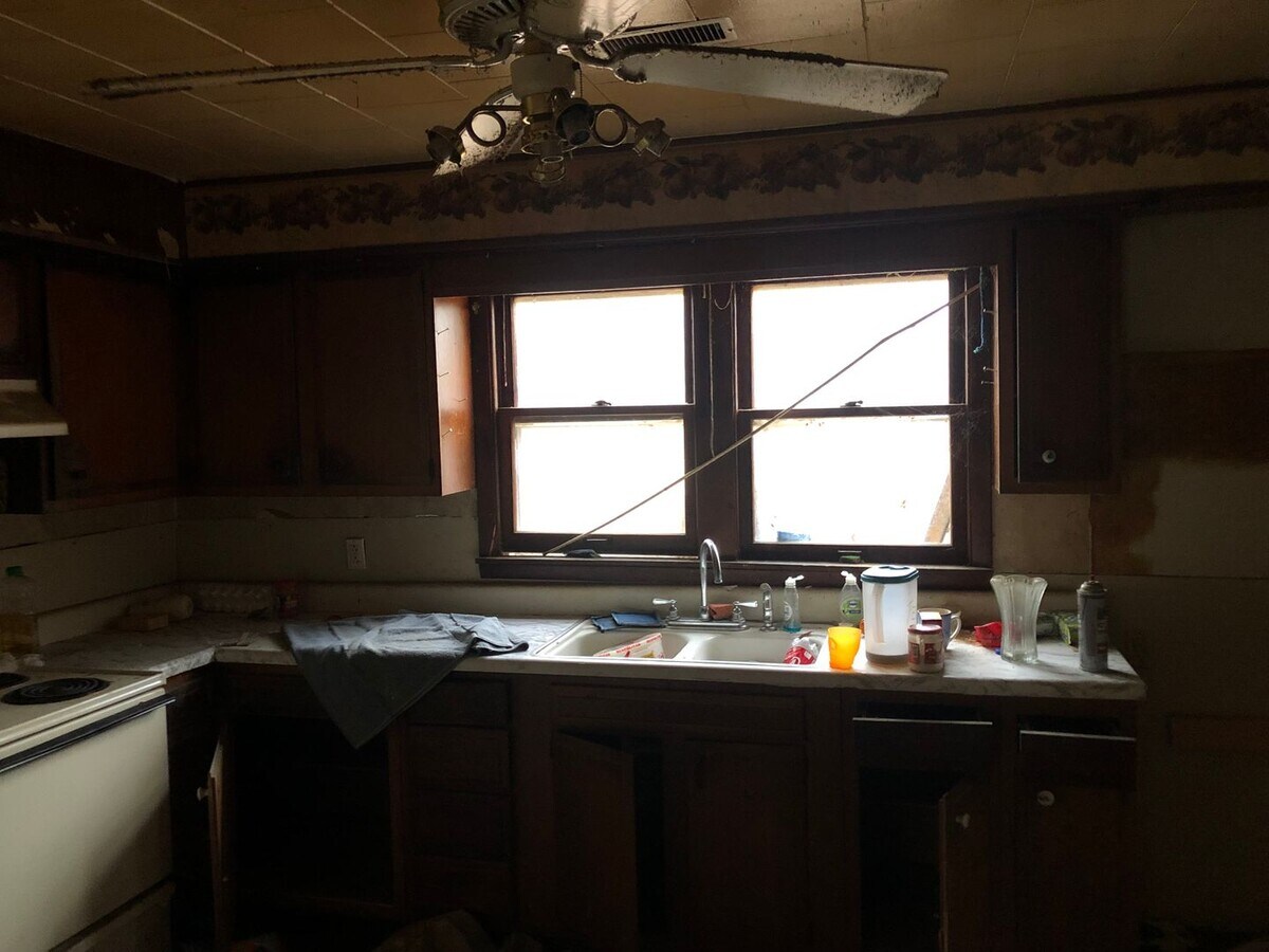 BISMARCK 4 BEDROOM WITH DETACHED GARAGE House House Rental in