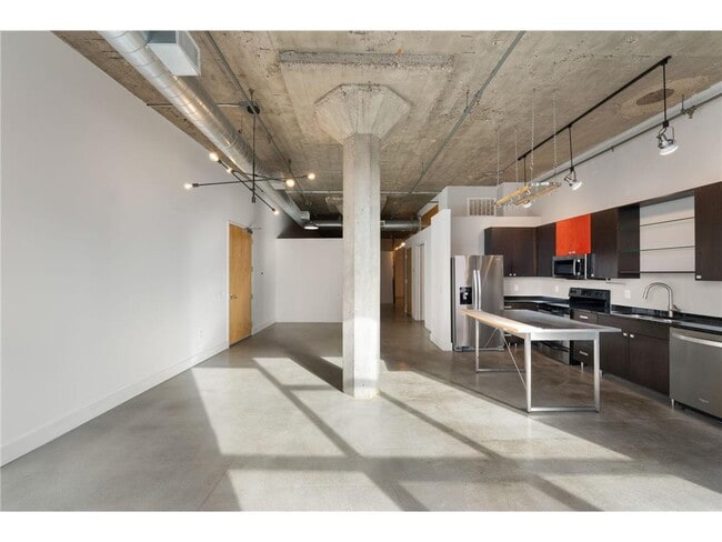 Photo - 718 N Washington Ave Unit 502