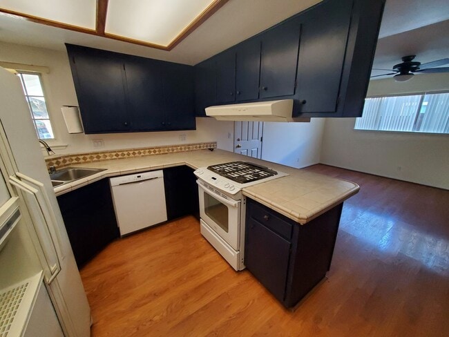 Photo - Wonderful Mid Century Home available for lease