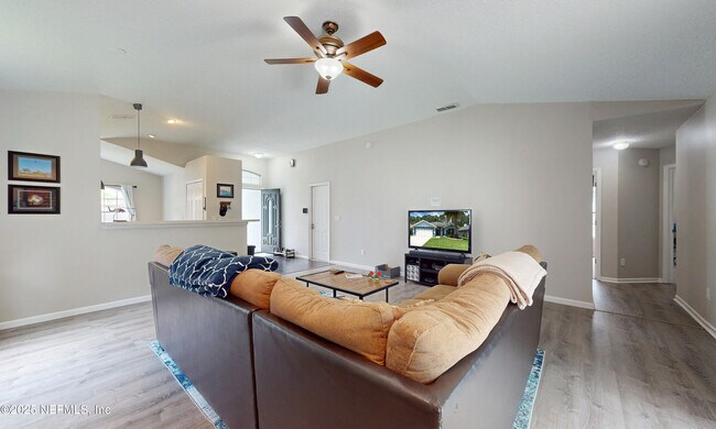 Photo - 9093 Fallsmill Dr