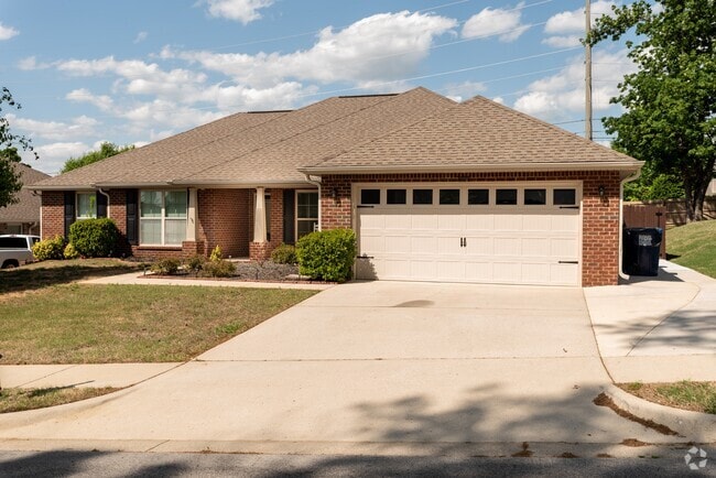 Building Photo - 2805 Slate Dr SW Rental