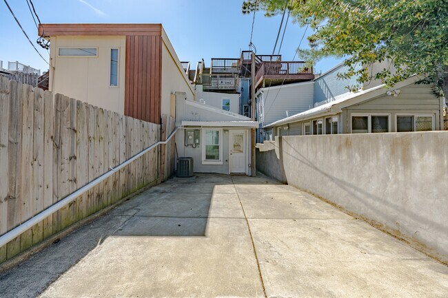 Photo - 223 S Collington Ave