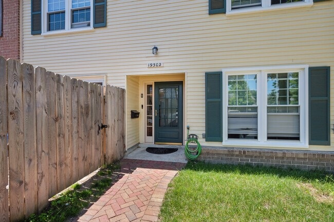 Photo - 19302 Frenchton Pl