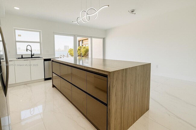 Photo - 2781 NE 165th Terrace