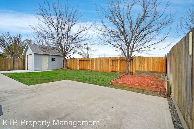 Photo - 2 br, 2 bath House - 8169 Morgan Hill Way