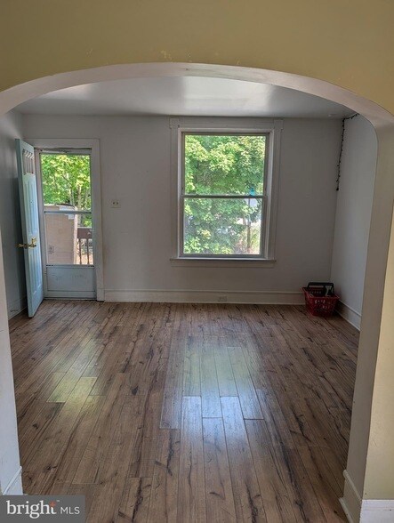 Photo - 17 Pine St