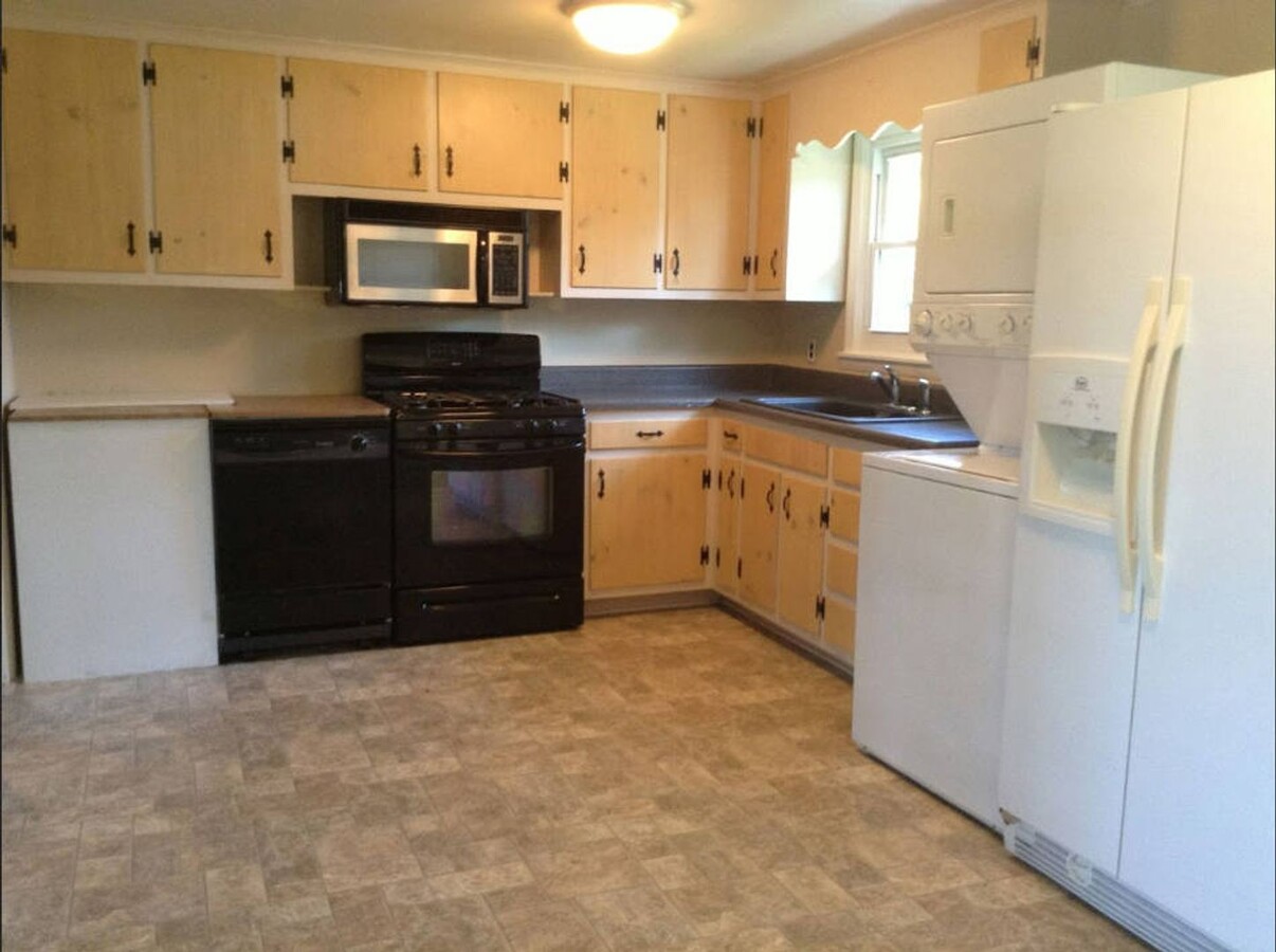 COMING SOON!! Charming 3-Bedroom, 1-Bath H... - COMING SOON!! Charming 3-Bedroom, 1-Bath H... Casa