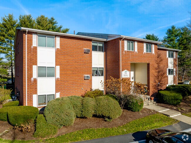 Photo - Woods Edge Condominiums