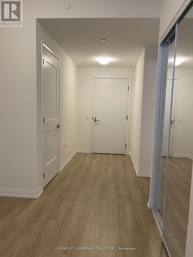 Photo - 25 Holly St Unité 1905