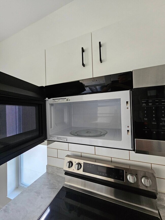 Photo - 87 Weldon St Unit 102