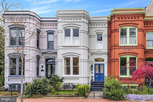 Photo - 1102 East Capitol St NE Townhome