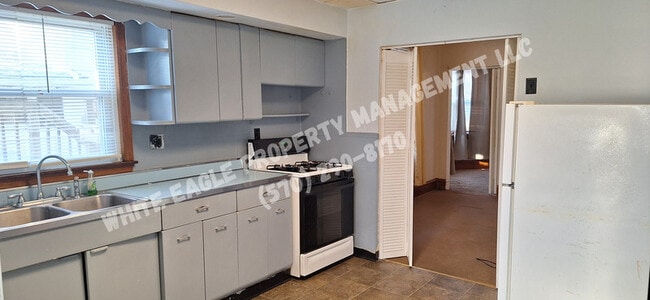 Photo - 315 William St Unit #1