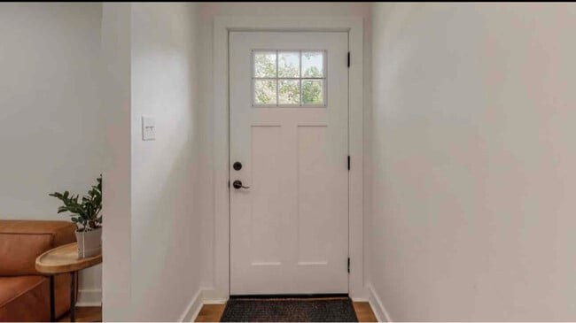 Photo - 202 Caldwell Dr