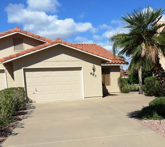 Photo - Manor 683 - Seasonal Unit 1