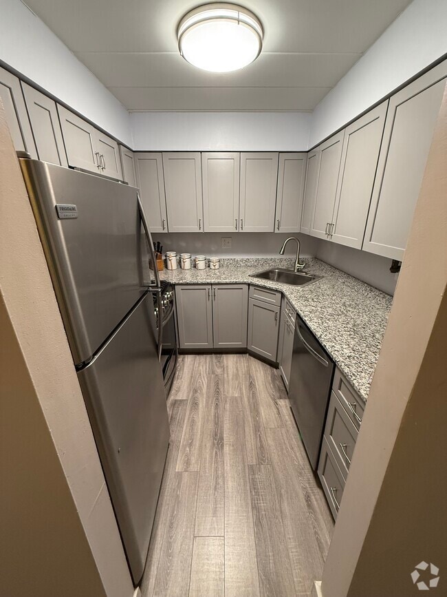 Building Photo - 5 Bayard Rd Unit 601 Rental