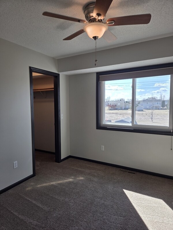 Photo - 5726 Egret Ave