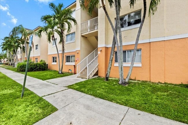 Photo - 3610 N 56th Ave Unit 219