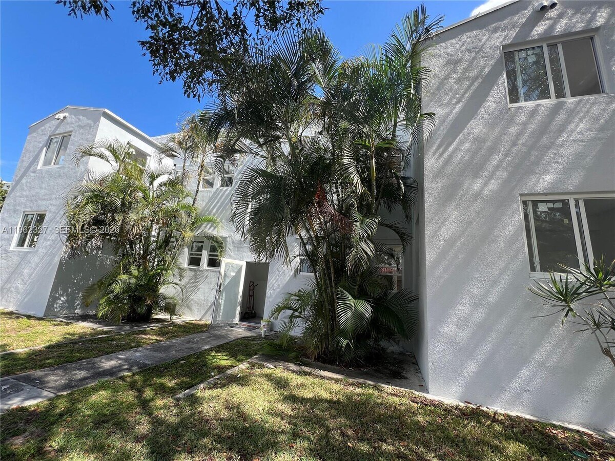 Photo - 1015 S 17th Ave Unidad 10