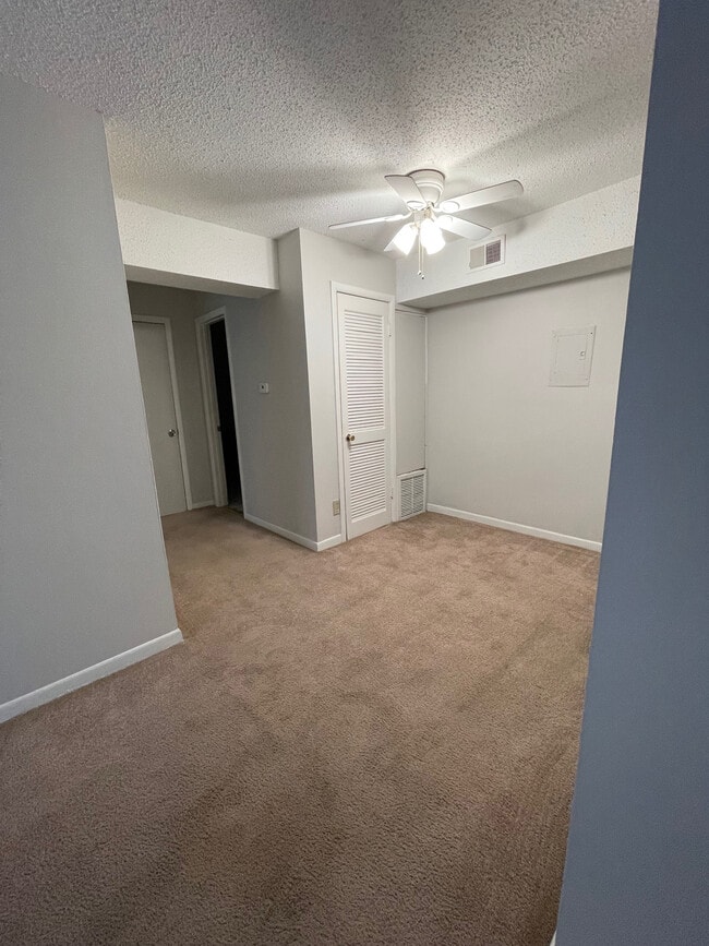 Comedor - Carson Crest Apartments & Townhomes