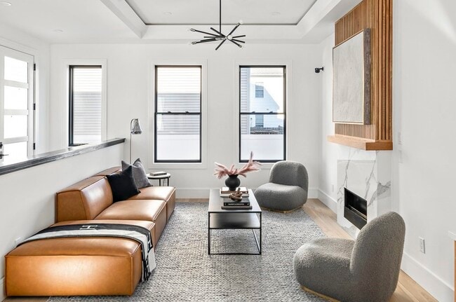 Photo - 92 Chapel St