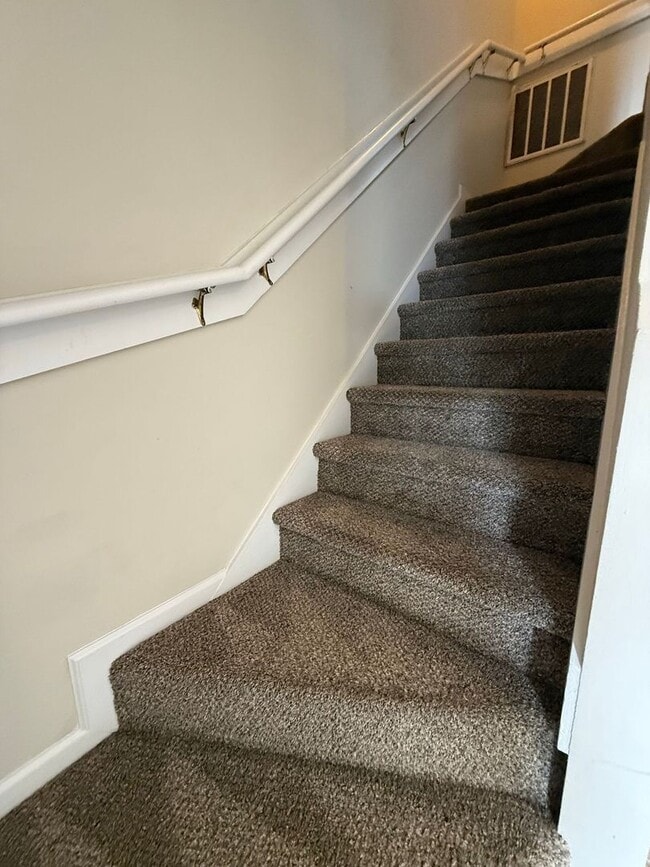 Photo - 2 bedroom, 2.5 Bath Townhouse